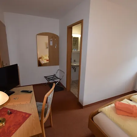 Landgasthof Wolfsgrund Fogadó 3*