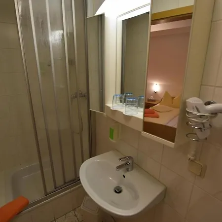 Landgasthof Wolfsgrund Fogadó 3*
